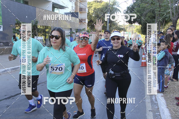 Buy your photos of the eventCircuito SESC de Corridas - Etapa Montes Claros 2019 on Fotop