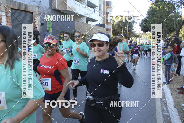 Buy your photos of the eventCircuito SESC de Corridas - Etapa Montes Claros 2019 on Fotop