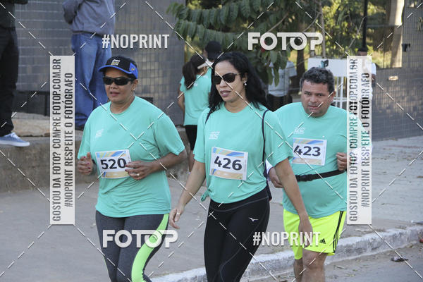 Buy your photos of the eventCircuito SESC de Corridas - Etapa Montes Claros 2019 on Fotop