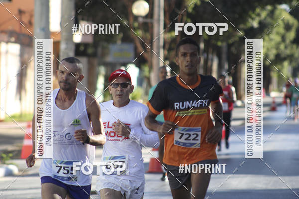 Buy your photos of the eventCircuito SESC de Corridas - Etapa Montes Claros 2019 on Fotop