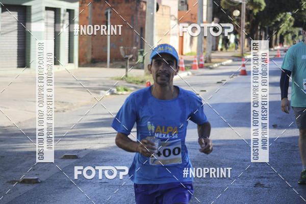Buy your photos of the eventCircuito SESC de Corridas - Etapa Montes Claros 2019 on Fotop