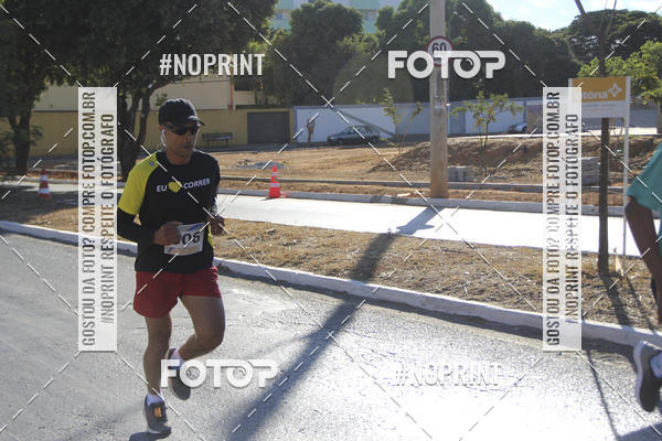 Buy your photos of the eventCircuito SESC de Corridas - Etapa Montes Claros 2019 on Fotop