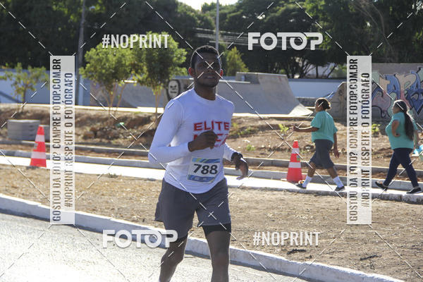 Buy your photos of the eventCircuito SESC de Corridas - Etapa Montes Claros 2019 on Fotop