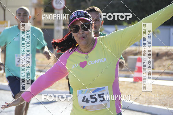 Buy your photos of the eventCircuito SESC de Corridas - Etapa Montes Claros 2019 on Fotop