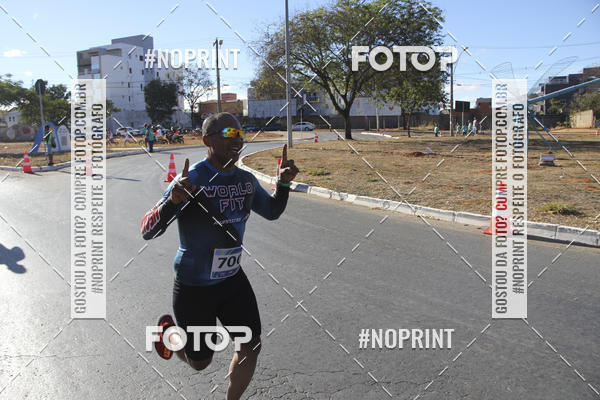 Buy your photos of the eventCircuito SESC de Corridas - Etapa Montes Claros 2019 on Fotop