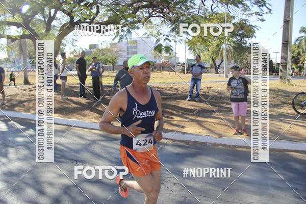 Buy your photos of the eventCircuito SESC de Corridas - Etapa Montes Claros 2019 on Fotop