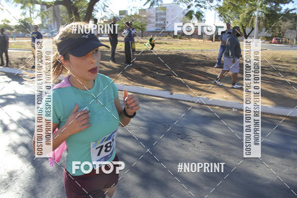 Buy your photos of the eventCircuito SESC de Corridas - Etapa Montes Claros 2019 on Fotop