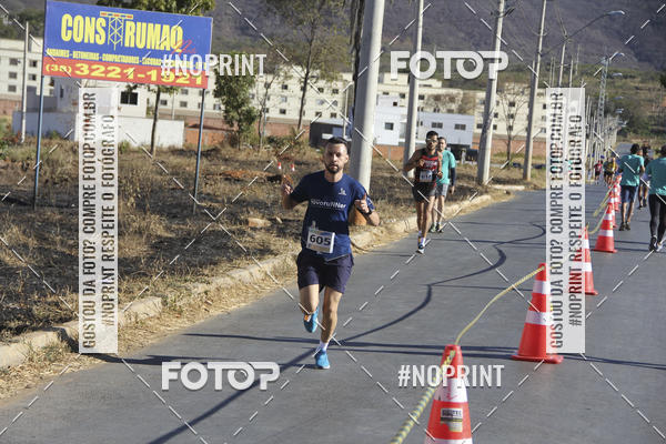 Buy your photos of the eventCircuito SESC de Corridas - Etapa Montes Claros 2019 on Fotop