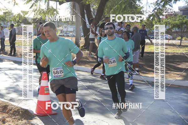 Buy your photos of the eventCircuito SESC de Corridas - Etapa Montes Claros 2019 on Fotop