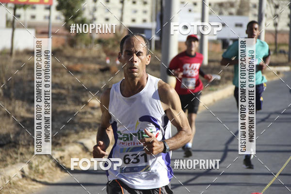 Buy your photos of the eventCircuito SESC de Corridas - Etapa Montes Claros 2019 on Fotop