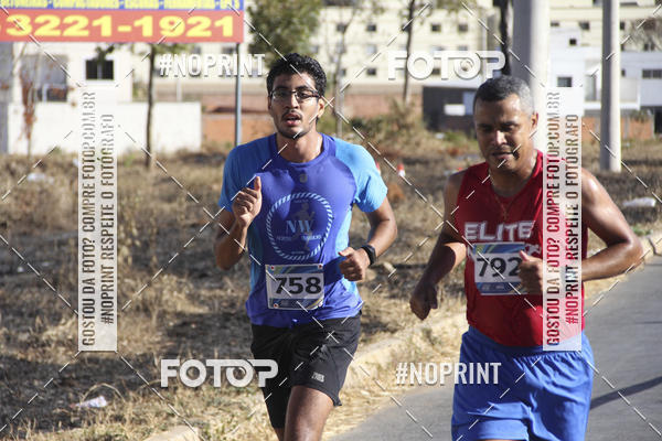 Buy your photos of the eventCircuito SESC de Corridas - Etapa Montes Claros 2019 on Fotop