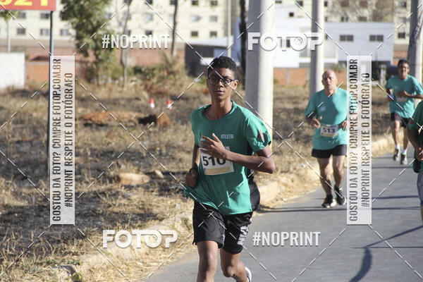 Buy your photos of the eventCircuito SESC de Corridas - Etapa Montes Claros 2019 on Fotop