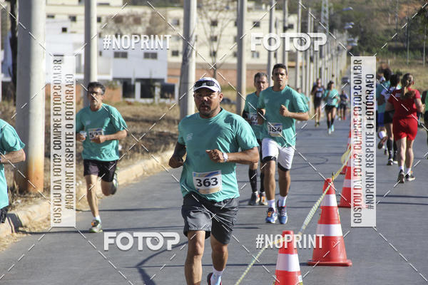 Buy your photos of the eventCircuito SESC de Corridas - Etapa Montes Claros 2019 on Fotop