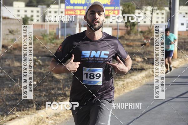 Buy your photos of the eventCircuito SESC de Corridas - Etapa Montes Claros 2019 on Fotop