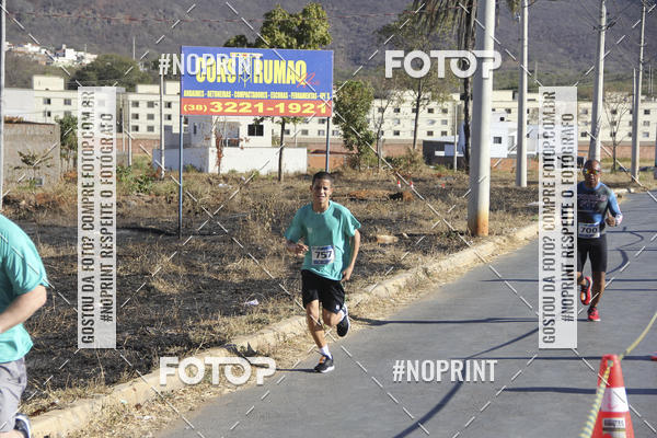 Buy your photos of the eventCircuito SESC de Corridas - Etapa Montes Claros 2019 on Fotop