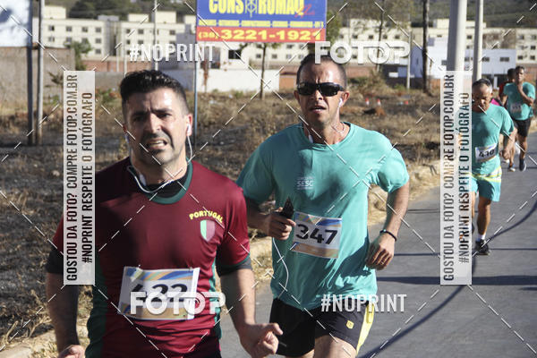 Buy your photos of the eventCircuito SESC de Corridas - Etapa Montes Claros 2019 on Fotop