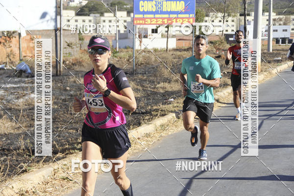 Buy your photos of the eventCircuito SESC de Corridas - Etapa Montes Claros 2019 on Fotop