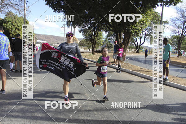 Buy your photos of the eventCircuito SESC de Corridas - Etapa Montes Claros 2019 on Fotop