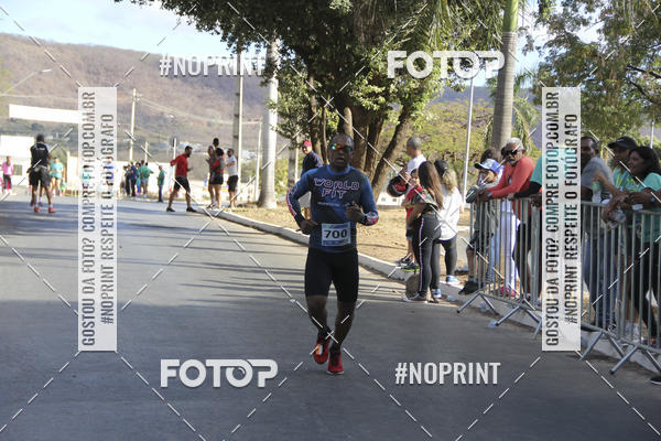 Buy your photos of the eventCircuito SESC de Corridas - Etapa Montes Claros 2019 on Fotop