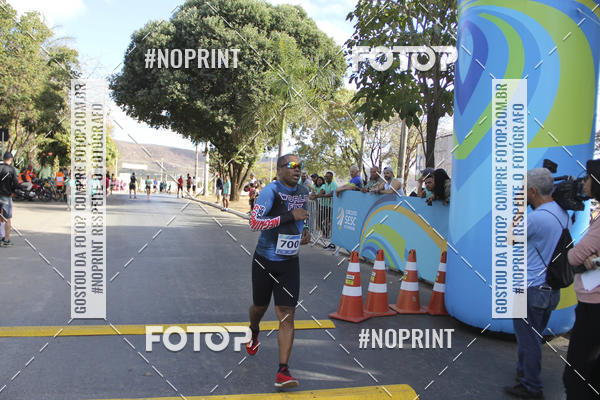 Buy your photos of the eventCircuito SESC de Corridas - Etapa Montes Claros 2019 on Fotop