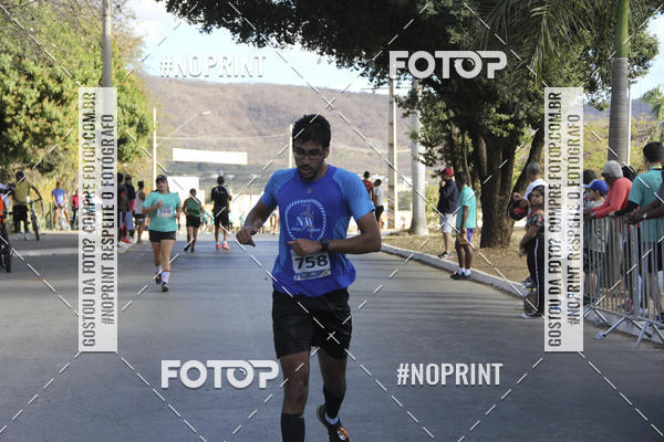 Buy your photos of the eventCircuito SESC de Corridas - Etapa Montes Claros 2019 on Fotop