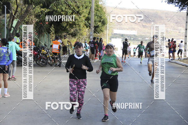 Buy your photos of the eventCircuito SESC de Corridas - Etapa Montes Claros 2019 on Fotop