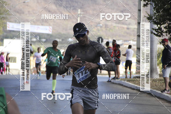 Buy your photos of the eventCircuito SESC de Corridas - Etapa Montes Claros 2019 on Fotop