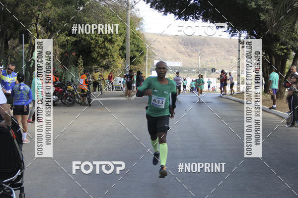 Buy your photos of the eventCircuito SESC de Corridas - Etapa Montes Claros 2019 on Fotop