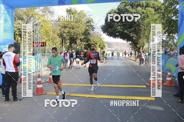 Buy your photos of the eventCircuito SESC de Corridas - Etapa Montes Claros 2019 on Fotop