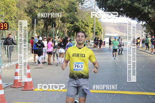 Buy your photos of the eventCircuito SESC de Corridas - Etapa Montes Claros 2019 on Fotop