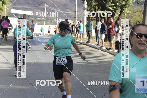 Buy your photos of the eventCircuito SESC de Corridas - Etapa Montes Claros 2019 on Fotop