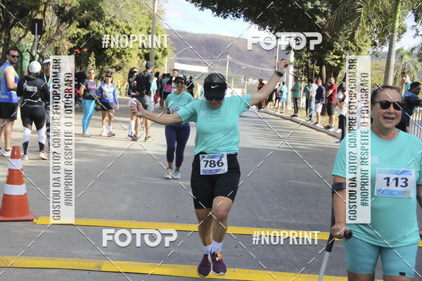 Buy your photos of the eventCircuito SESC de Corridas - Etapa Montes Claros 2019 on Fotop