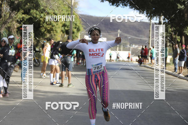 Buy your photos of the eventCircuito SESC de Corridas - Etapa Montes Claros 2019 on Fotop