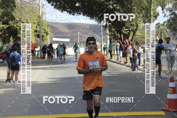 Buy your photos of the eventCircuito SESC de Corridas - Etapa Montes Claros 2019 on Fotop
