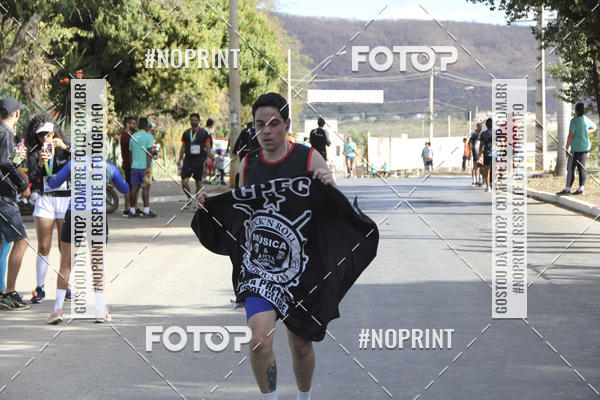 Buy your photos of the eventCircuito SESC de Corridas - Etapa Montes Claros 2019 on Fotop