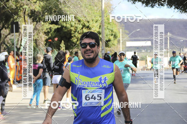 Buy your photos of the eventCircuito SESC de Corridas - Etapa Montes Claros 2019 on Fotop