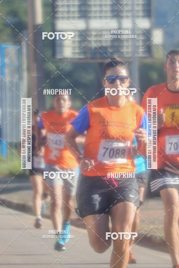 Achetez vos photos de l'vnement1 Corrida ETECAMP sur Fotop