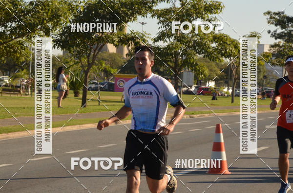 Compre suas fotos do evento12 Corrida e Caminhada Cruzeiro do Sul no Fotop