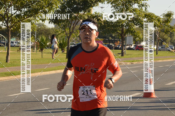 Compre suas fotos do evento12 Corrida e Caminhada Cruzeiro do Sul no Fotop