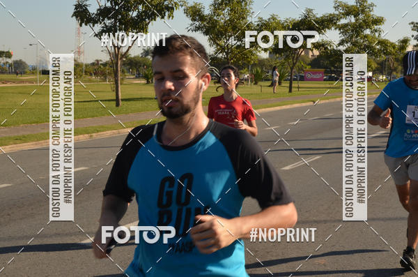 Compre suas fotos do evento12 Corrida e Caminhada Cruzeiro do Sul no Fotop