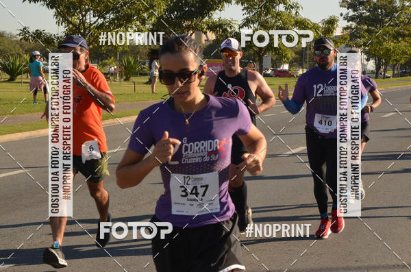 Compre suas fotos do evento12 Corrida e Caminhada Cruzeiro do Sul no Fotop