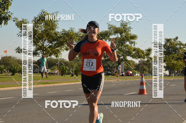 Buy your photos of the event12 Corrida e Caminhada Cruzeiro do Sul on Fotop