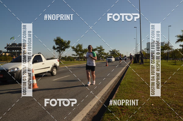 Compre as suas fotos do evento12 Corrida e Caminhada Cruzeiro do Sul no Fotop