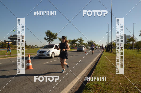 Compre as suas fotos do evento12 Corrida e Caminhada Cruzeiro do Sul no Fotop