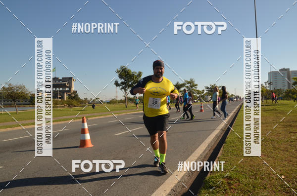 Compre as suas fotos do evento12 Corrida e Caminhada Cruzeiro do Sul no Fotop