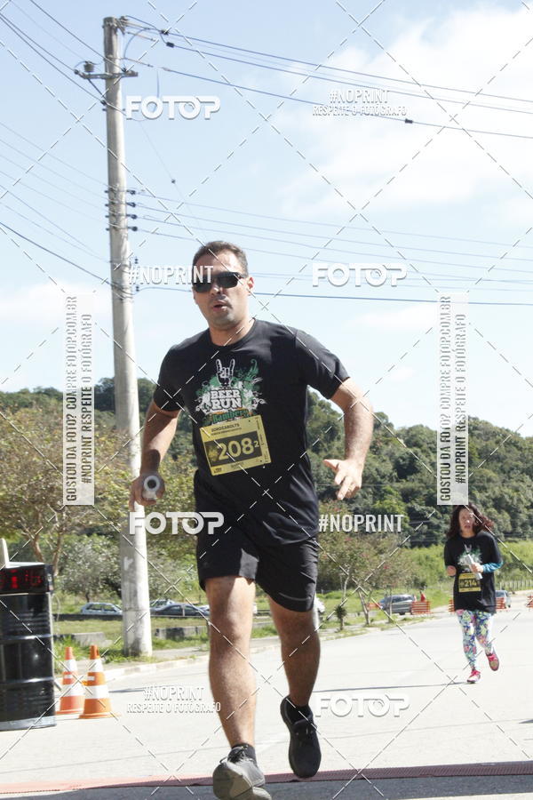 Buy your photos of the eventCORRIDA BEER RUN  on Fotop