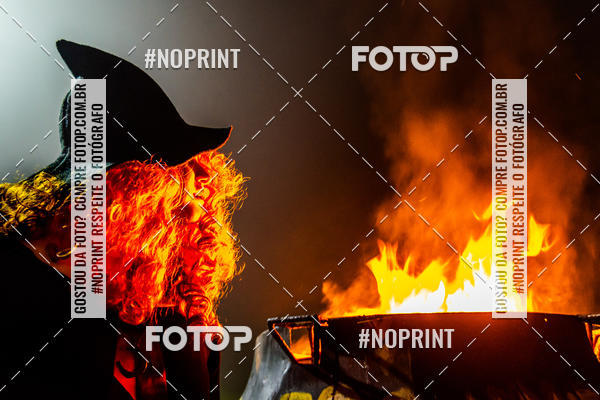Compre as suas fotos do eventoConven�ao de Bruxas e Magos em Paranapiacaba no Fotop