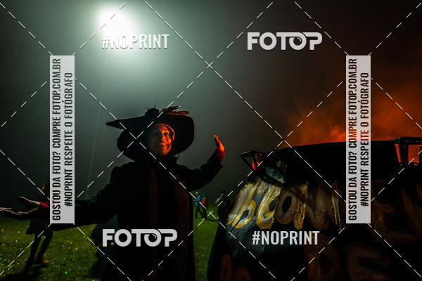 Compre as suas fotos do eventoConven�ao de Bruxas e Magos em Paranapiacaba no Fotop