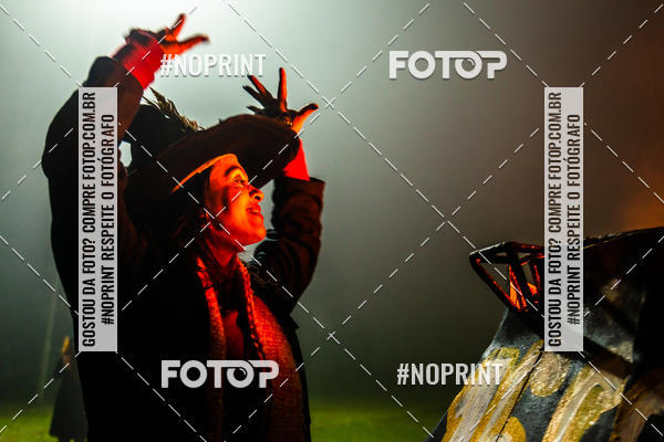 Compre as suas fotos do eventoConven�ao de Bruxas e Magos em Paranapiacaba no Fotop