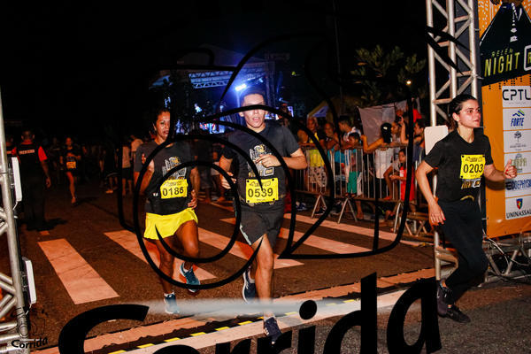 Buy your photos of the eventBel�m Night Run on Fotop